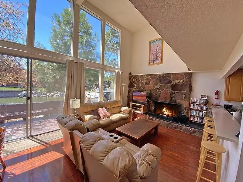 2074 Traverse Court South Lake Tahoe Stati Uniti